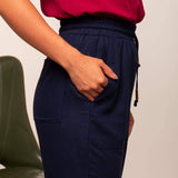 Calça Reta de Linho com Bolso