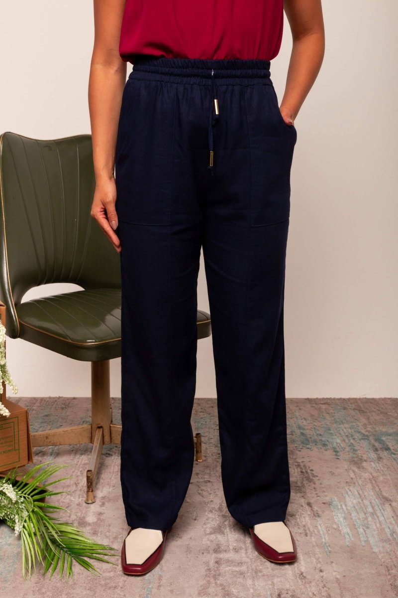 Calça Reta de Linho com Bolso - Azul Marinho - Uhnika