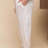 Calça de Viscose Sarja com Bolsos - Off White - Uhnika