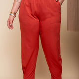 Calça de Viscose Sarja com Bolsos - Terracota - Uhnika