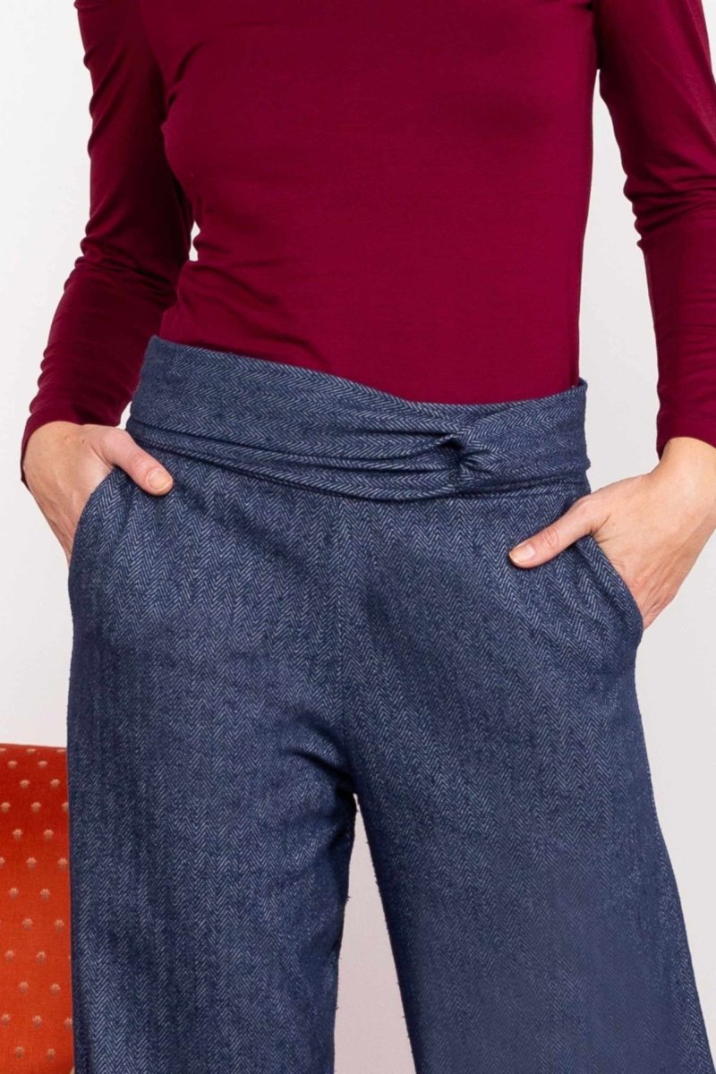 Calça Wide Leg Moletinho com Nó - Azul Marinho - Uhnika