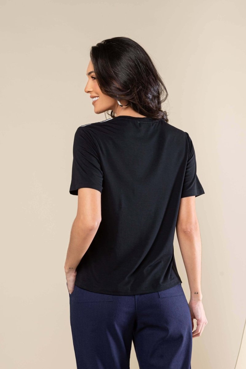 Camiseta Básica Visco Premium - Preto - Uhnika