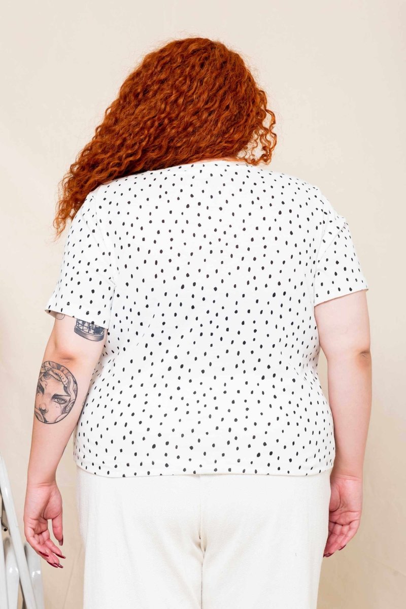 Camiseta Assimétrica Camis - Poá - Uhnika