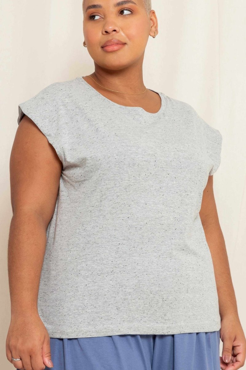 Regata Muscle Tee - Branco - Uhnika