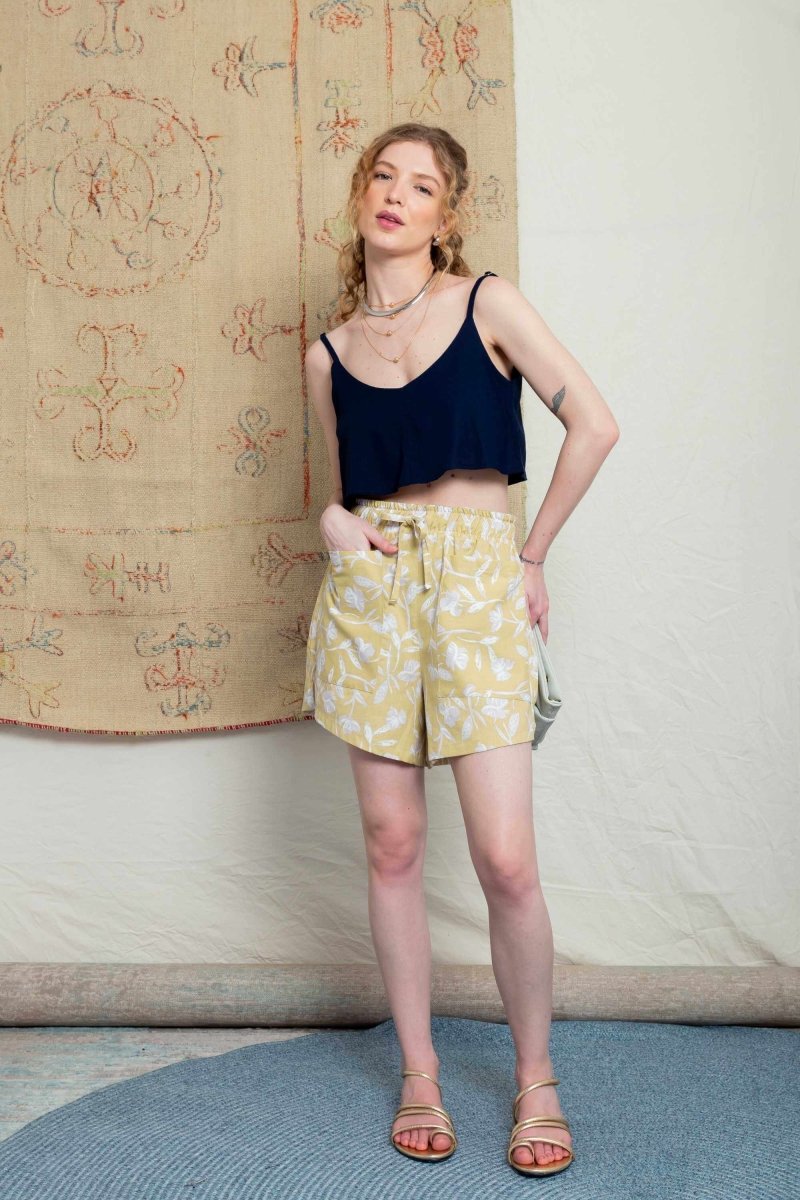 Shorts de Linho Savana - Floral Amarelo - Uhnika