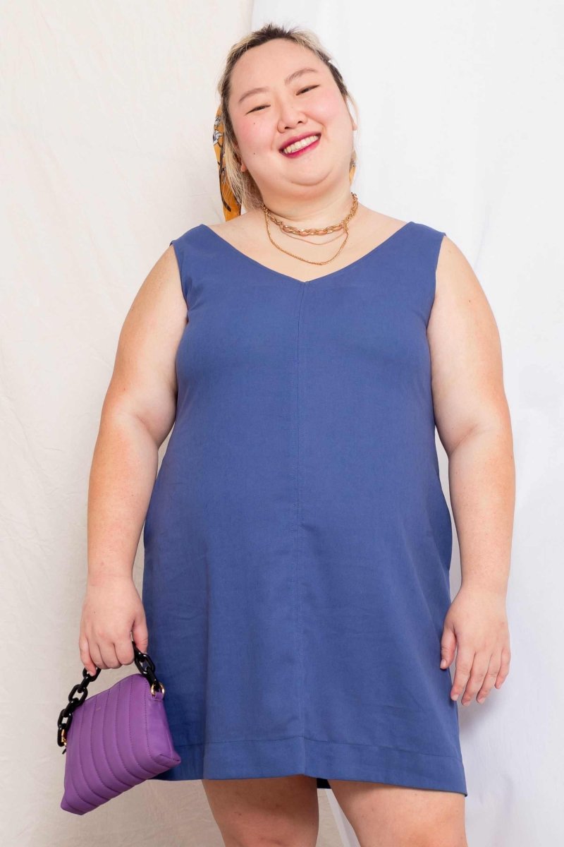 Vestido Curto de Linho Decote V - Azul - Uhnika