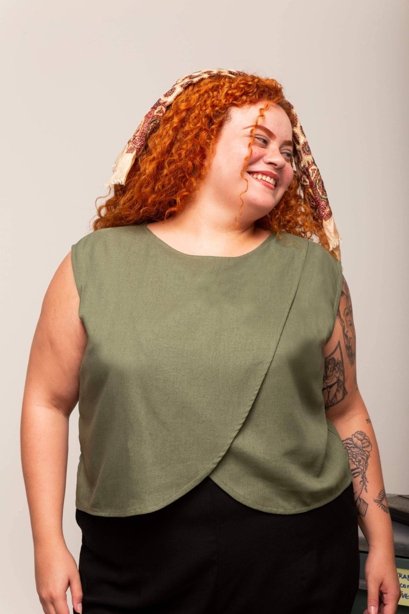 Blusa Feminina de Linho Pétala - Verde - Uhnika