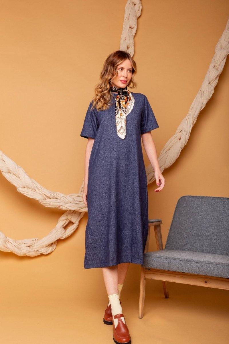 Vestido Midi Manga Curta - Azul - Uhnika