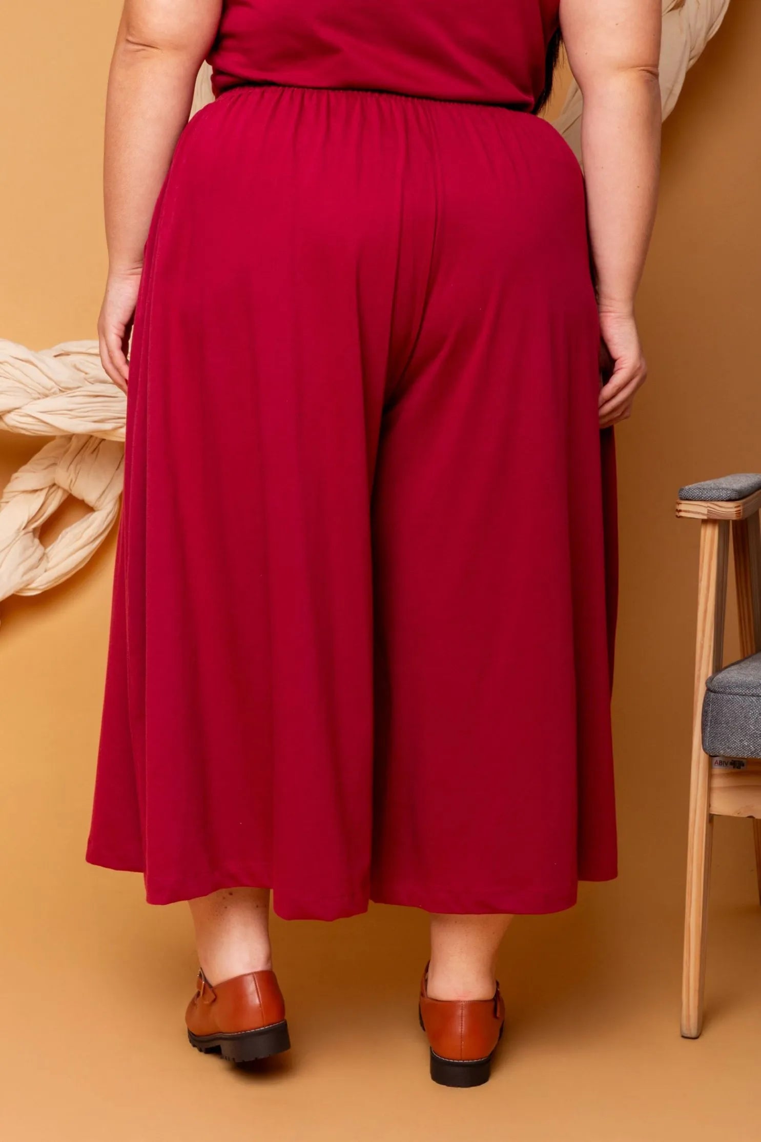 Calça Saia de Malha - Preto - Uhnika
