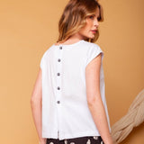Blusa de Malha com Botões - Branco - Uhnika