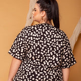 Camiseta Oversized com Fenda - Poá - Uhnika