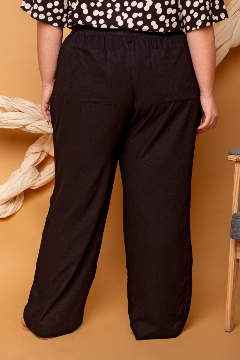 Calça Reta Alfaiataria Feminina - Preto - Uhnika