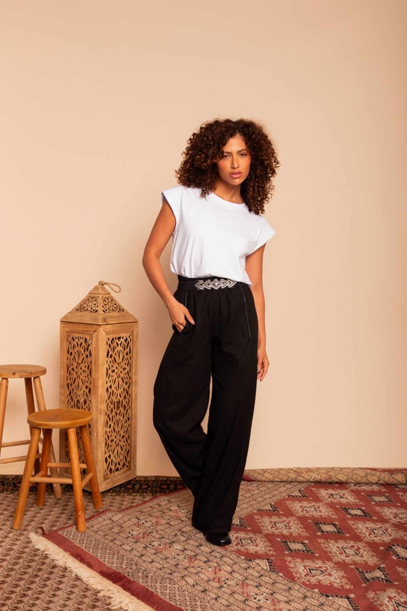 Calça Pantalona de Linho Feminina - Preto - Uhnika