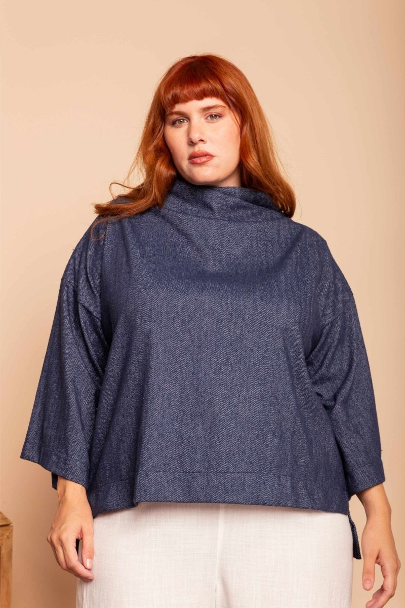 Moletom Gola Alta Oversized - Azul - Uhnika