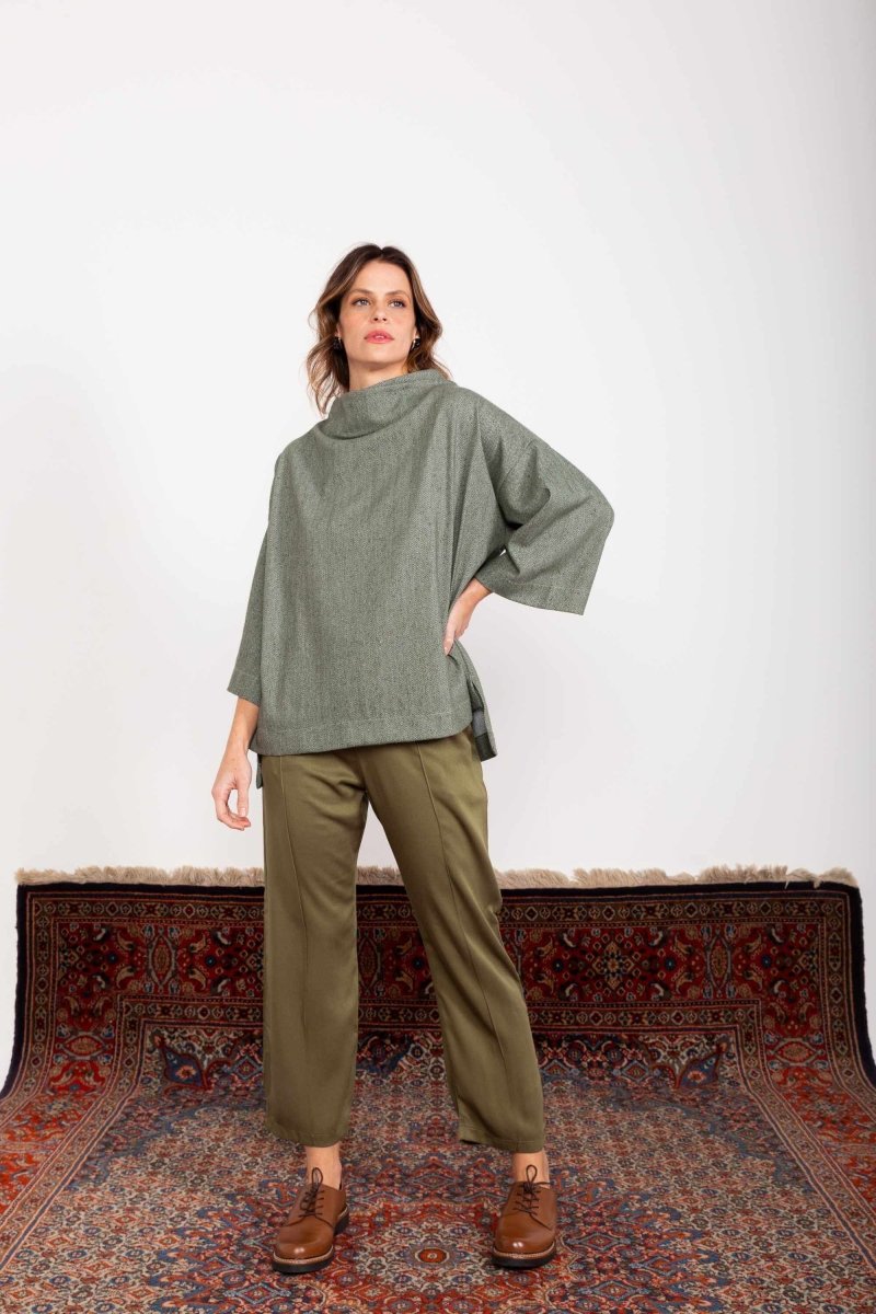 Moletom Gola Alta Oversized - Verde - Uhnika