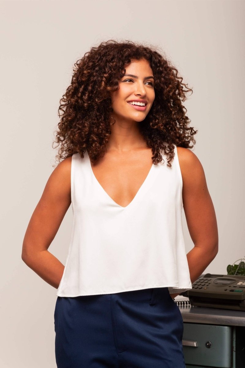 Regata Alfaiataria Gola V - Off White - Uhnika