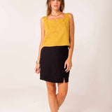 Mini Saia de Linho com Fenda - Preto - Uhnika