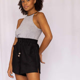 Shorts de Linho Savana - Preto - Uhnika