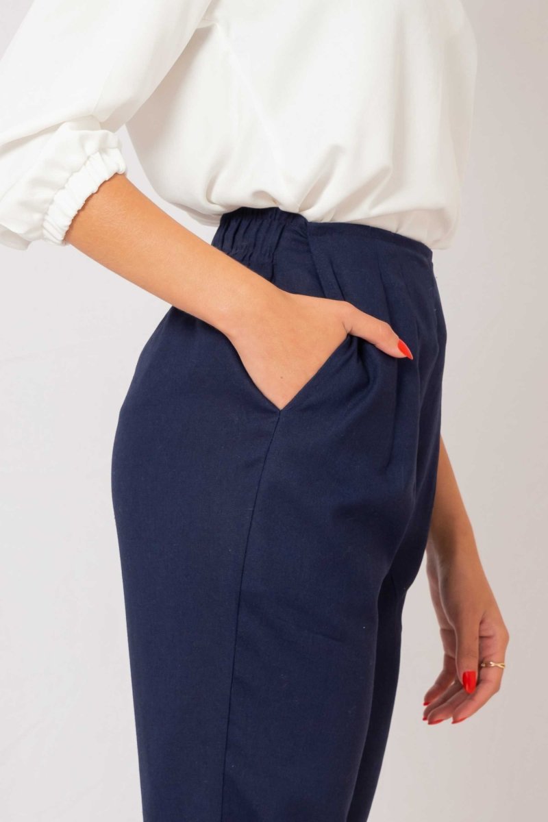 Calça Skinny de Linho - Azul Marinho - Uhnika