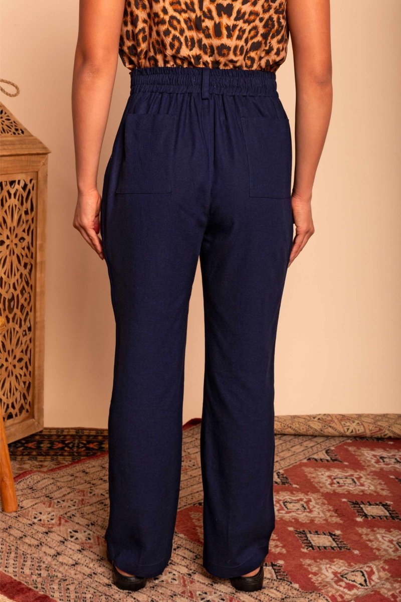 Calça Reta Alfaiataria Feminina - Azul Marinho - Uhnika