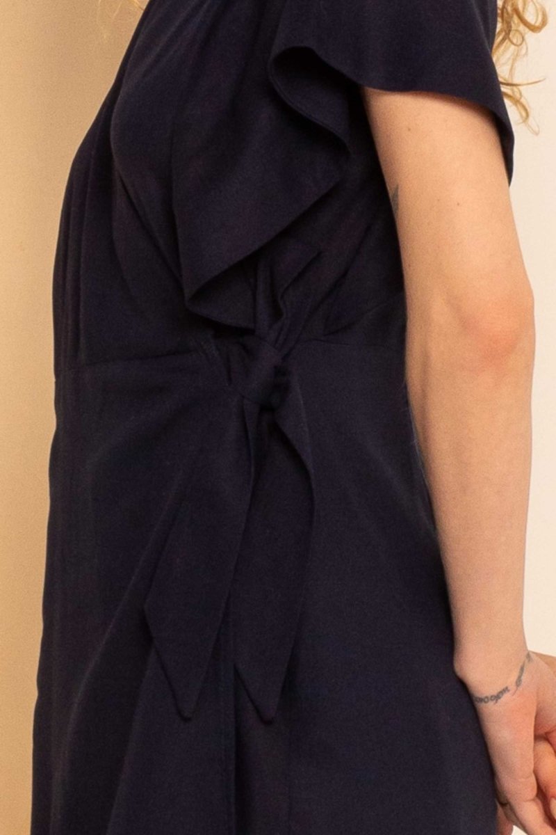 Vestido Curto de Linho Transpassado - Azul Marinho - Uhnika