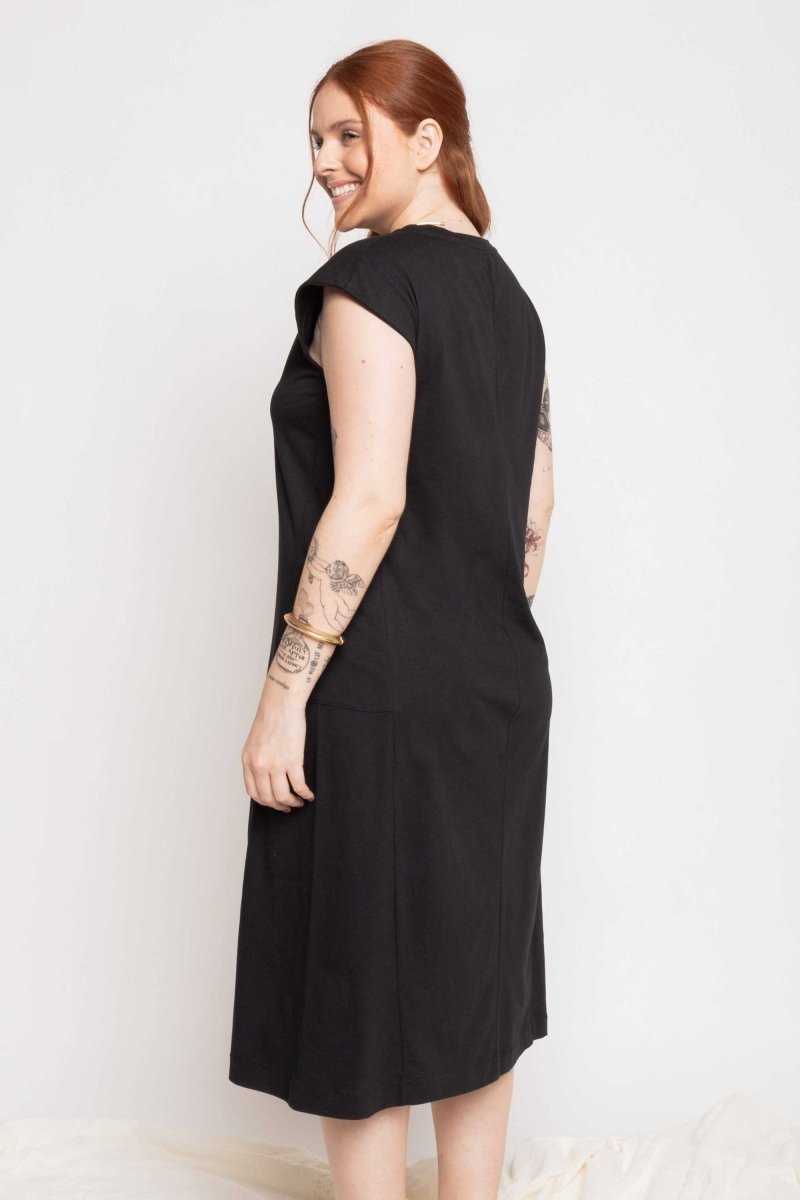 Vestido Muscle Tee de Malha - Preto - Uhnika